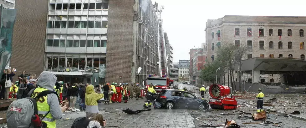 http://gfx.dagbladet.no/labrador/174/174164/17416468/jpg/active/978x409.jpg