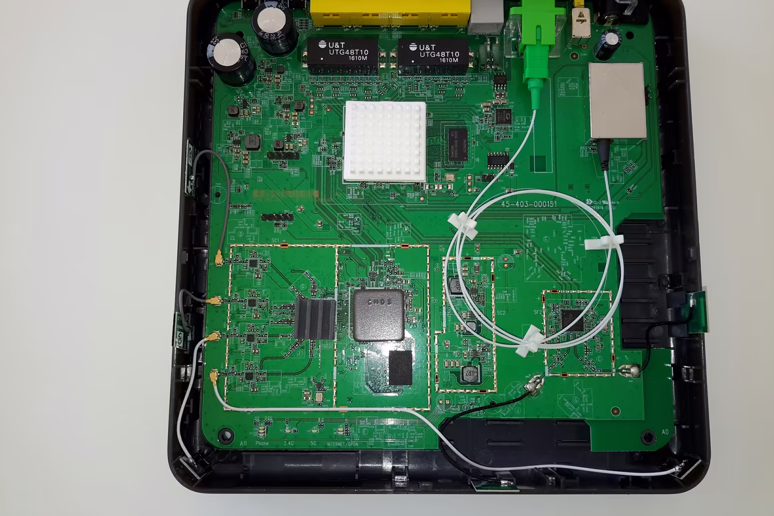 Interior HGU MitraStar GPT-2541GNAC