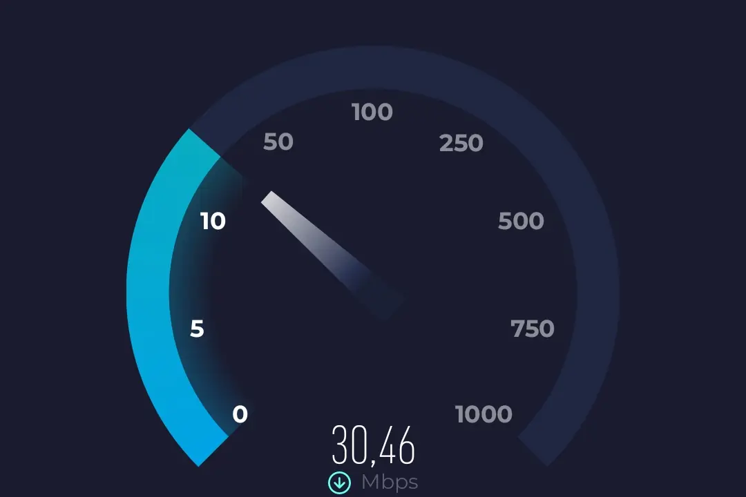 Screenshot_2024-04-25-18-37-08-758_org.zwanoo.android.speedtest