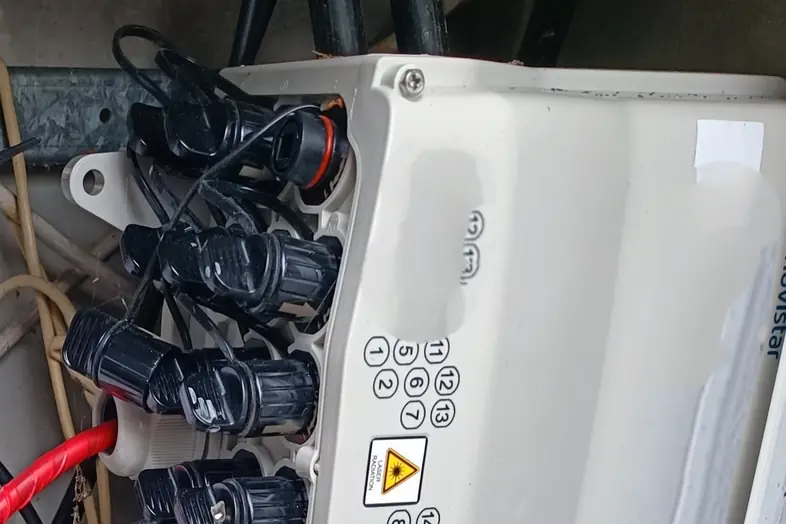 1000044991