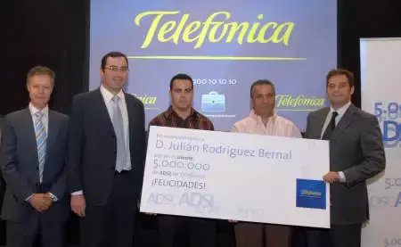 Cheque Telefónica