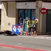 Están poniendo en Esparreguera (BCN). Ahora mismo están con…
